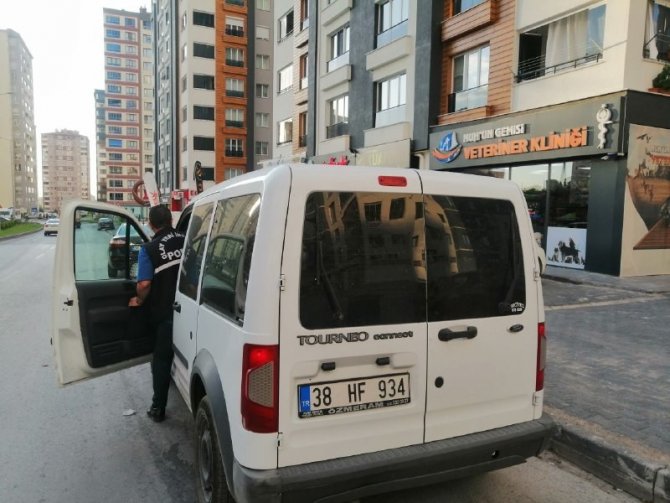 Eski Eşini Bıçaklayıp ‘Diğer Sefer Seni Öldüreceğim’ Diyen Sanığa 13 Yıl 6 Ay Hapis Cezası