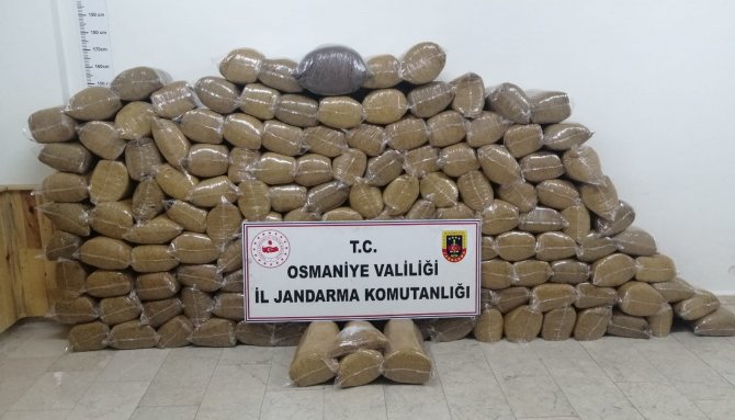 Osmaniye’de 710 Kilo Kıyılmış Tütün Ele Geçirildi