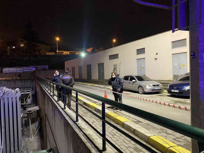 Sakarya’da Hastane Önünde Hareketli Dakikalar