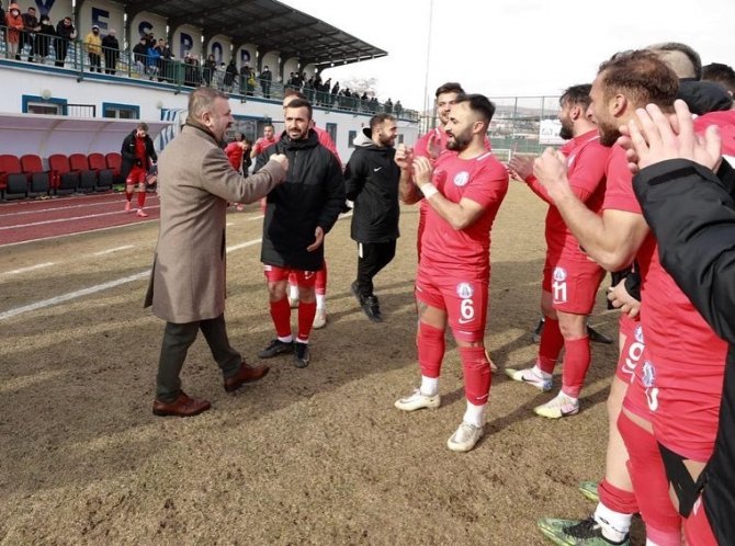 Sincan Belediyespor Adım Adım Şampiyonluğa Gidiyor