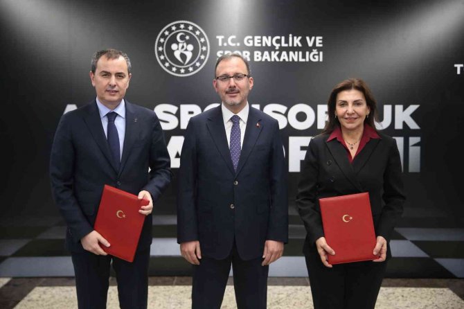 Bakan Kasapoğlu: “Sponsorların Maddi Ve Manevi Desteği Çok Önemli”