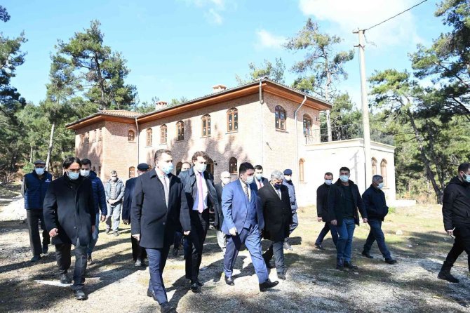 Büyükşehir Ve Altıeylül’den Gençlere Büyük Hizmet