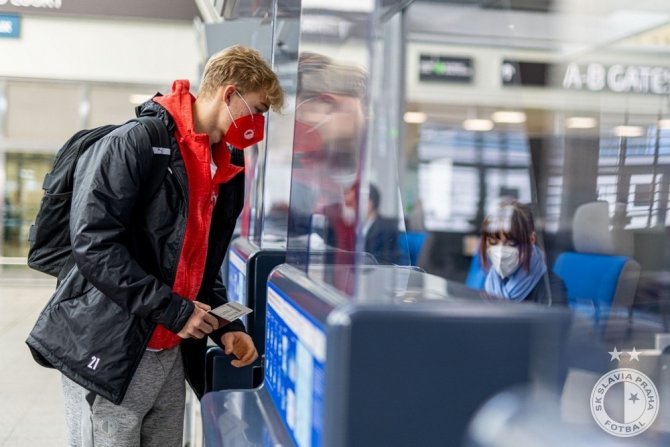 Slavia Prag Teknik Direktörü Trpisovsky, İ̇stanbul’a Getirilmedi
