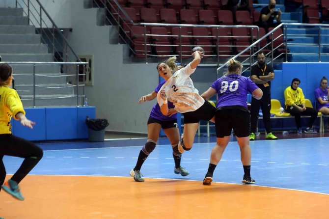Beyza Karaçam Ifk Kristianstad’a Transfer Oldu