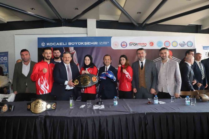 Türkiye Profesyonel Kick Boks Şampiyonası Kocaeli’de Yapılacak