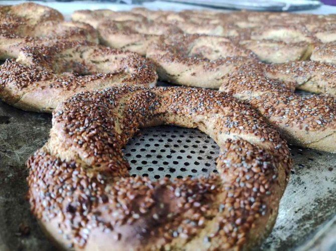 Siyez Unundan Simit Yaptı, Taleplere Yetişemiyor