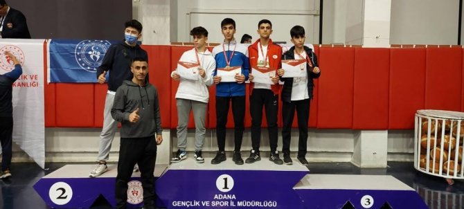 Sivas Karate Kafilesi Madalyaları Topladı