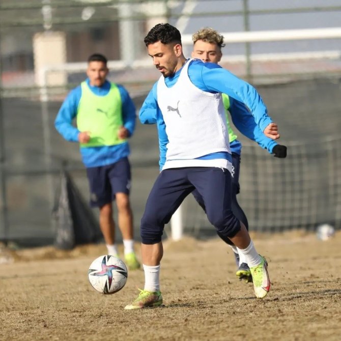 Afyonspor, Bahaddin Güneş Liderliğinde İlk Antrenmanına Çıktı