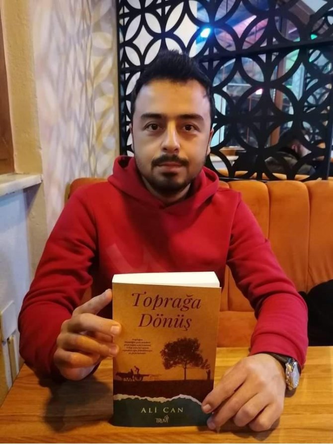 Yatağan’da Görev Yapan Öğretmenden “Toprağa Dönüş” Romanı