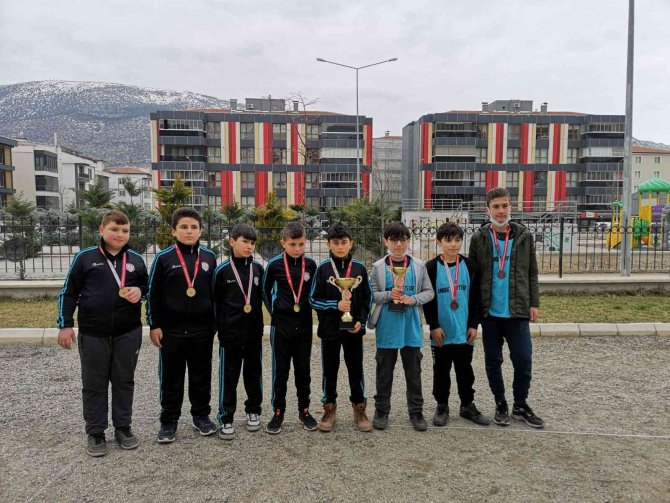 Taşova’ya Bir Kupa Daha