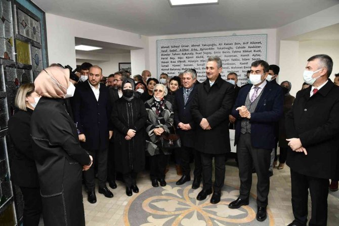 Mamak’ta Türk-i̇slam Sanatları Merkezi Açıldı