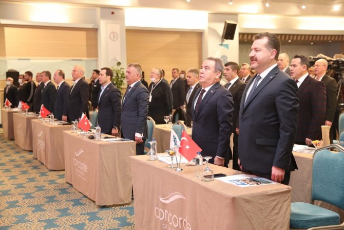 Başkan Böcek: “Ata Sporunun Başkenti Antalya”