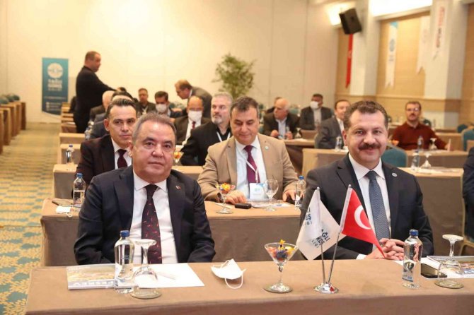 Başkan Böcek: “Ata Sporunun Başkenti Antalya”