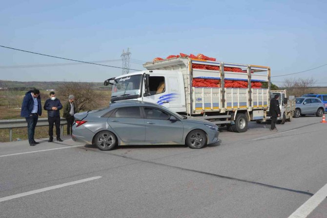 Biga’da Trafik Kazası: 1 Ölü, 2 Yaralı