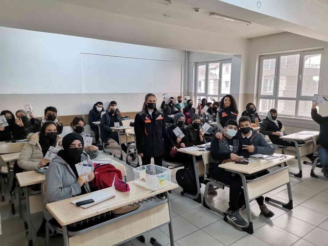 Sincan’da Öğrenciler Afetlere Karşı Bilinçleniyor