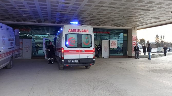 Tartıştığı Kadını Silahla Yaralayıp Kaçtı