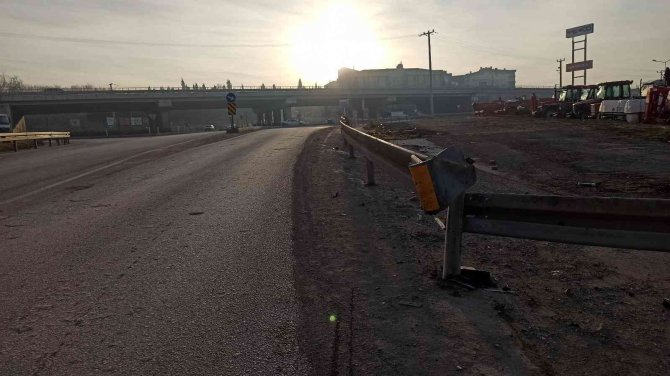 Güneş Gözünü Alınca Bariyere Çarptı
