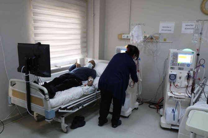 İ̇lçede Bulunan Diyaliz Merkezi Hastaları İl Dışına Gitmekten Kurtarıyor