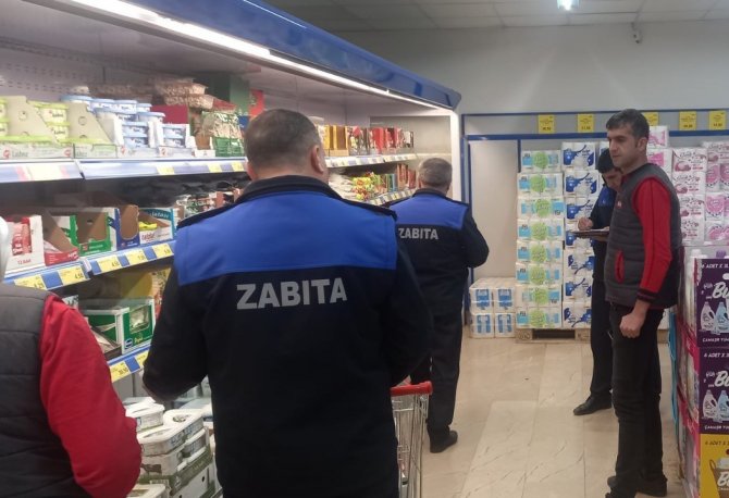 Kahta’da Zabıta Ekipleri Denetimlerini Sürdürüyor
