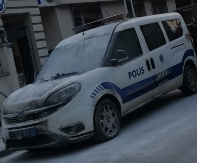 Ekip Otosunu Böyle Ateşe Vermiş