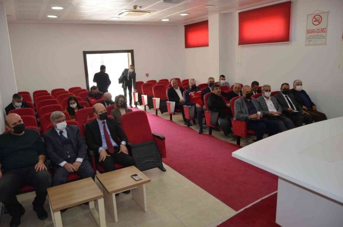 Köyceğiz’de Narenciye Üreticilerinin Sorunları Görüşüldü