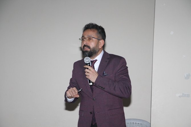 Mesleki Eğitim Kulalı Esnaflara Tanıtıldı