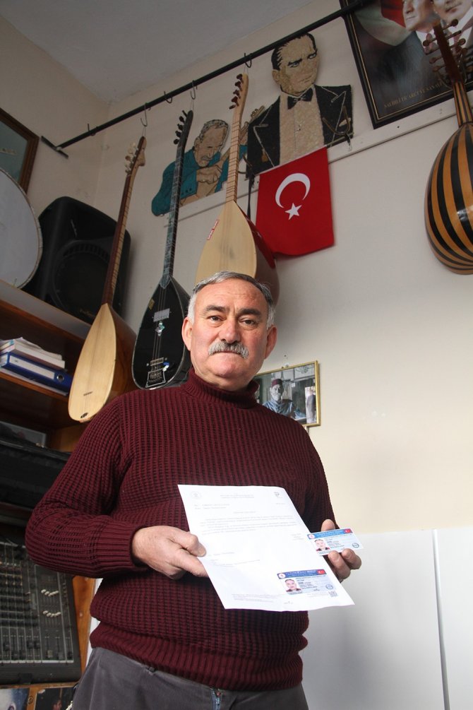 Kulalı Sanatçı Sami Dinç’in ’Sanatçı Tanıtma Kartı’ Başarısı