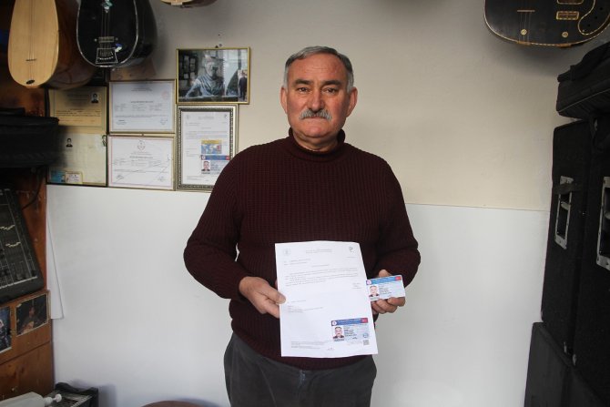Kulalı Sanatçı Sami Dinç’in ’Sanatçı Tanıtma Kartı’ Başarısı