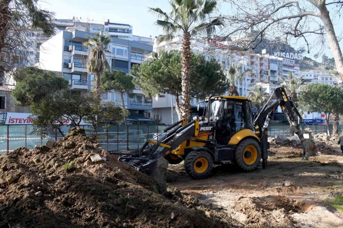 Mavi İle Yeşilin Bir Arada Olacağı Bülent Ecevit Parkı Yenileniyor