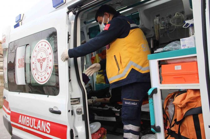 Manisa’da İki Çocuk 30 Metreden Dereye Yuvarlandı