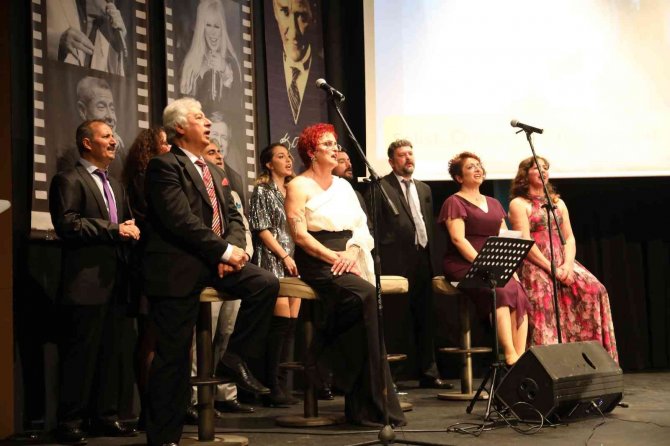Marmaris’te Nostaljik Konser