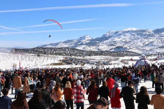 Toroslar Kar Festivali Yoğun İlgi Gördü