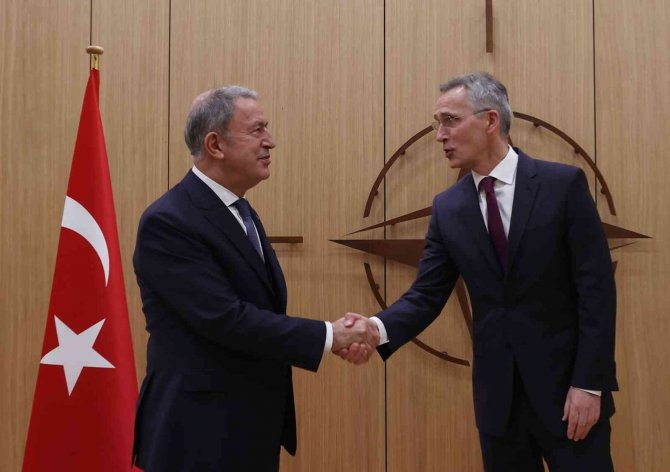 Milli Savunma Bakanı Akar, Nato Genel Sekreteri Stoltenberg İle Görüştü