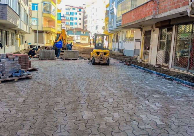 Başkan Tavlı: “İ̇lçemizdeki 85 Mahallemizde Eşit Hizmet Anlayışı Çalışıyoruz”