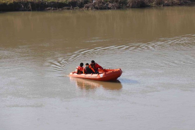 Girdiği Nehirden Çıkamamıştı Yeni Görüntü Ortaya Çıktı
