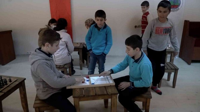 Siirt Belediyesi Gençleri Ve Çocukları Sporla Buluşturuyor