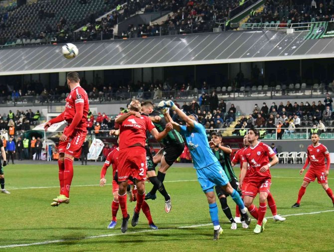 Spor Toto 1. Lig: Denizlispor: 1 - Altınordu: 0