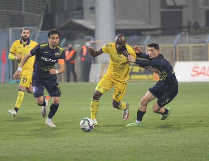 Spor Toto 1. Lig: Menemenspor: 1 - Mke Ankaragücü: 1