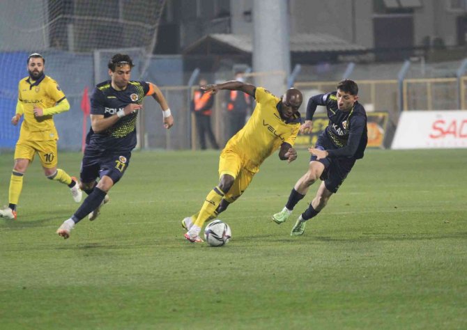 Spor Toto 1. Lig: Menemenspor: 1 - Mke Ankaragücü: 1