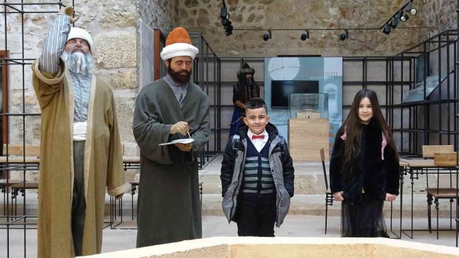 Küçük Kaşifler Şehirlerini Tanıtıyor