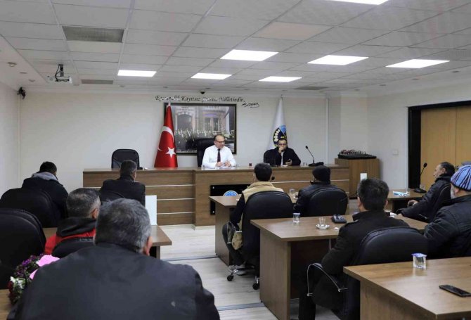 Turgutlu Belediyesinden Amatör Futbol Kulüplerine 255 Bin Tl’lik Destek