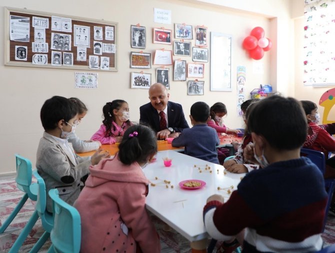 Ağrı’da 71 Yeni Ana Sınıfının Sembolik Açılışı Gerçekleştirildi