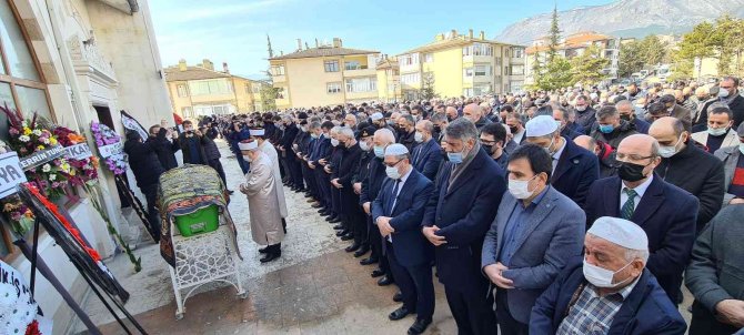 Ak Parti Dış İ̇lişkiler Başkan Yardımcısı Ceylan’ın Acı Günü