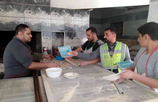 Akdeniz Belediyesi, Soba Zehirlenmelerine Karşı Halkı Broşürle Uyardı