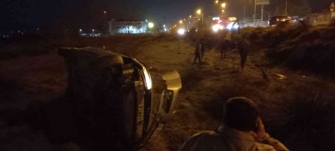 Aydın’da Otomobil Araziye Uçtu: 1 Yaralı