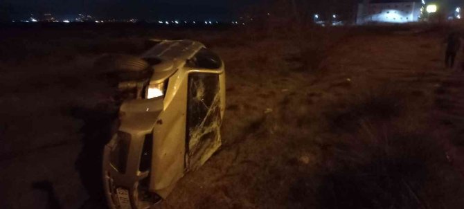 Aydın’da Otomobil Araziye Uçtu: 1 Yaralı