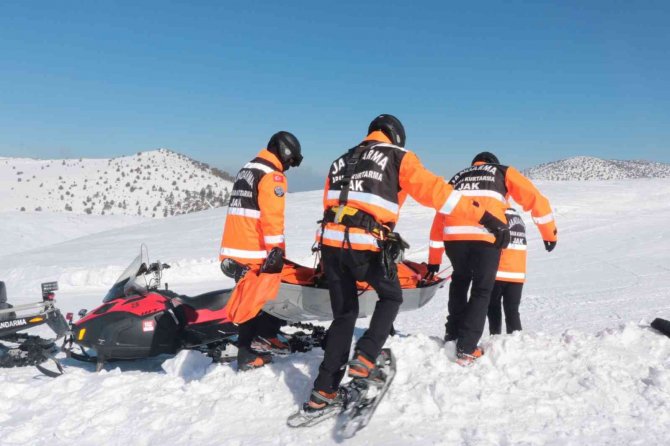 Jandarmadan Kayak Merkezinde Afet Tatbikatı