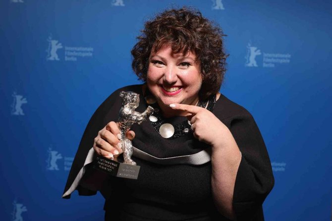 Berlin Film Festivali’nde Meltem Kaptan ’Gümüş Ayı’yı Kazandı