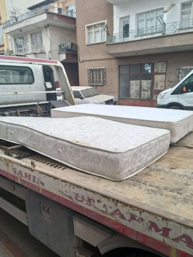 Köy Evinden Eşya Çalan 2 Hırsızlık Zanlısı Tutuklandı