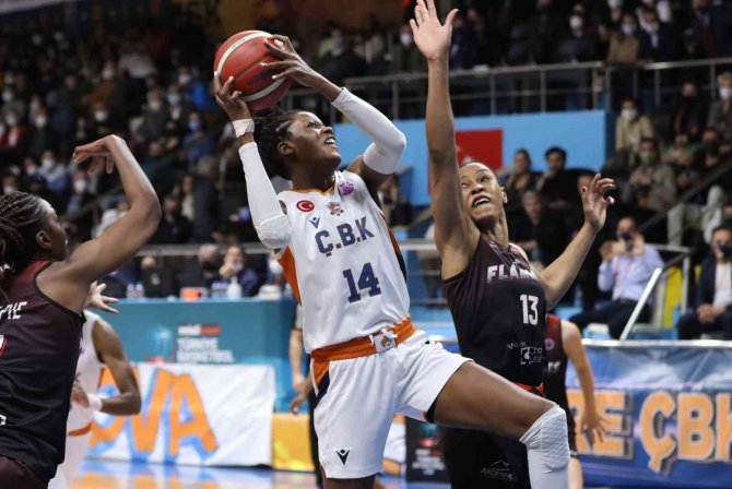 Çukurova Basketbol Çeyrek Finalde